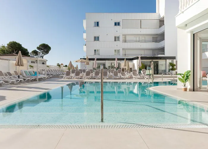 Welikehotel Triton Beach
