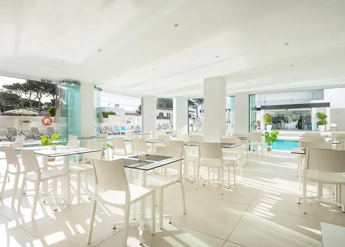 Welikehotel Triton Beach